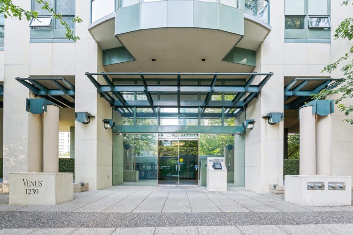 Photo 38 at 3103 - 1239 W Georgia Street, Coal Harbour, Vancouver West