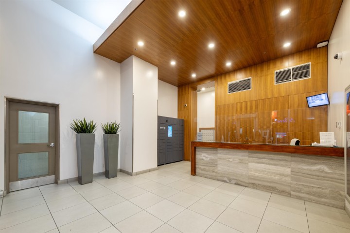 Photo 5 at 1606 - 233 Robson Street, Downtown VW, Vancouver West