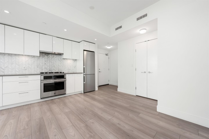 Photo 6 at 601 - 8570 Rivergrass Drive, South Marine, Vancouver East