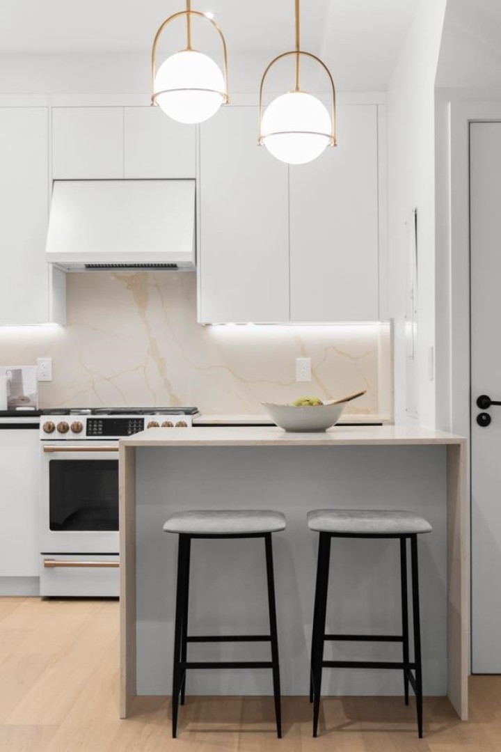 Photo 13 at 683 W 18th Avenue, Cambie, Vancouver West