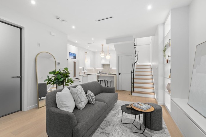 Photo 5 at 683 W 18th Avenue, Cambie, Vancouver West