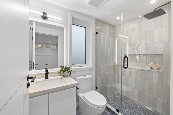 Photo 31 at 683 W 18th Avenue, Cambie, Vancouver West