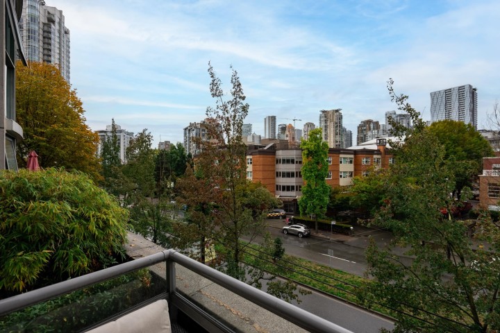 Photo 23 at 503 - 1018 Cambie Street, Yaletown, Vancouver West