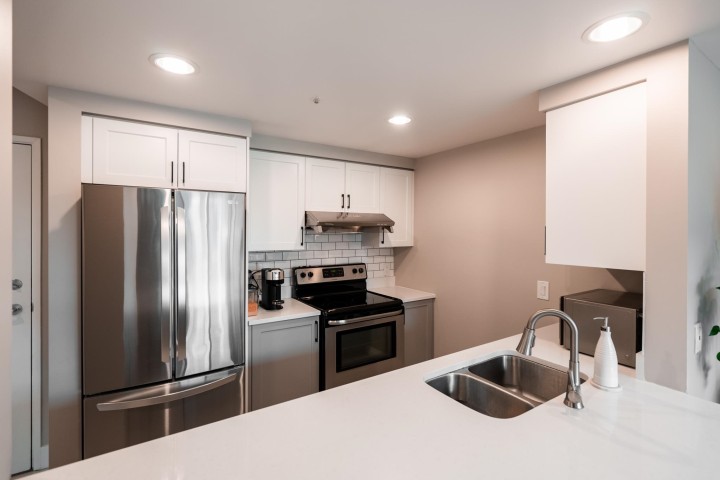 Photo 12 at 503 - 1018 Cambie Street, Yaletown, Vancouver West