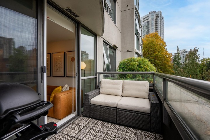 Photo 22 at 503 - 1018 Cambie Street, Yaletown, Vancouver West