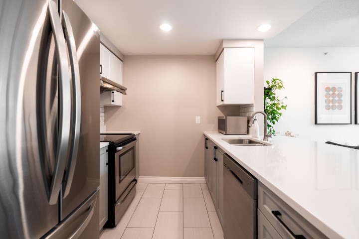 Photo 14 at 503 - 1018 Cambie Street, Yaletown, Vancouver West