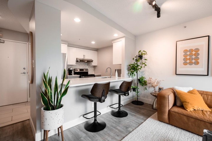 Photo 4 at 503 - 1018 Cambie Street, Yaletown, Vancouver West