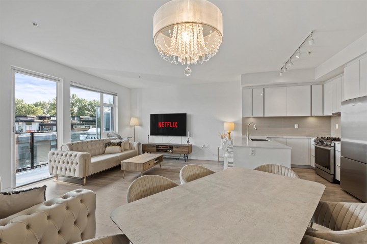 Photo 11 at 505 - 725 Marine Drive, Harbourside, North Vancouver