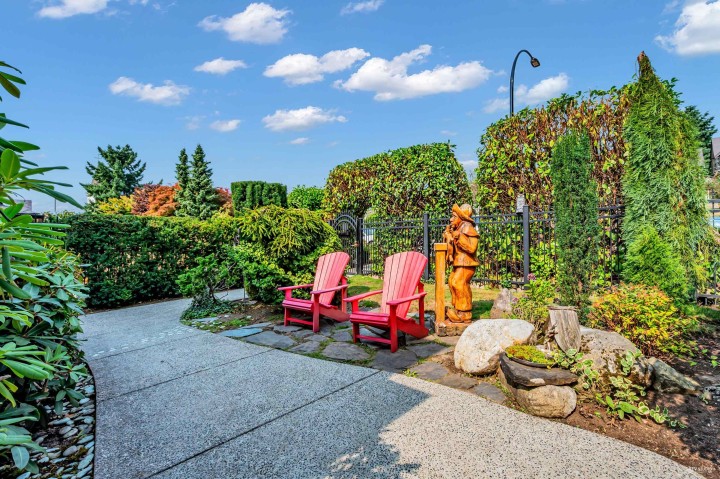 Photo 6 at 255 W 6th Street, Lower Lonsdale, North Vancouver