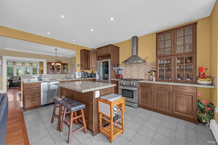 Photo 12 at 255 W 6th Street, Lower Lonsdale, North Vancouver