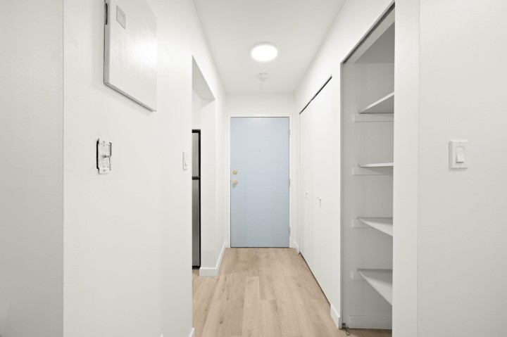 Photo 19 at 207 - 360 E 2nd Street, Lower Lonsdale, North Vancouver