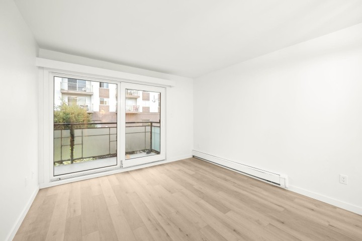 Photo 4 at 207 - 360 E 2nd Street, Lower Lonsdale, North Vancouver