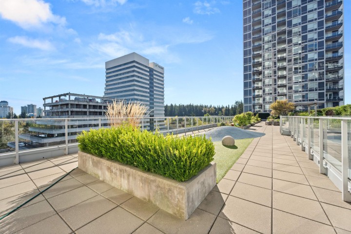 Photo 27 at 1507 - 5515 Boundary Road, Collingwood VE, Vancouver East