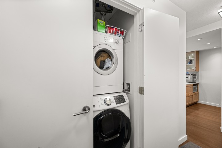 Photo 22 at 1507 - 5515 Boundary Road, Collingwood VE, Vancouver East