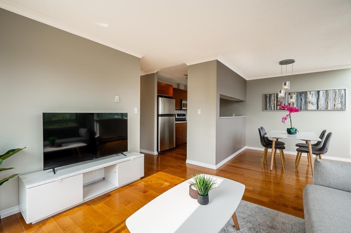 Photo 5 at 601 - 1510 W 1st Avenue, False Creek, Vancouver West