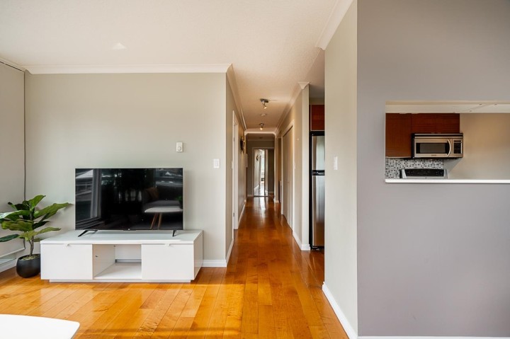 Photo 9 at 601 - 1510 W 1st Avenue, False Creek, Vancouver West