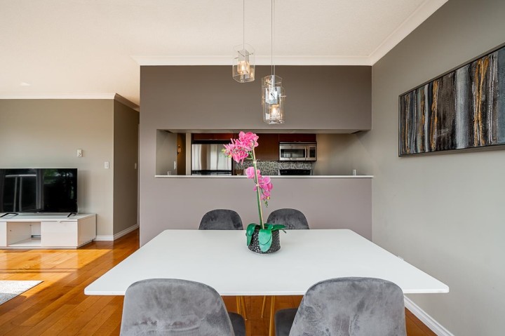 Photo 8 at 601 - 1510 W 1st Avenue, False Creek, Vancouver West