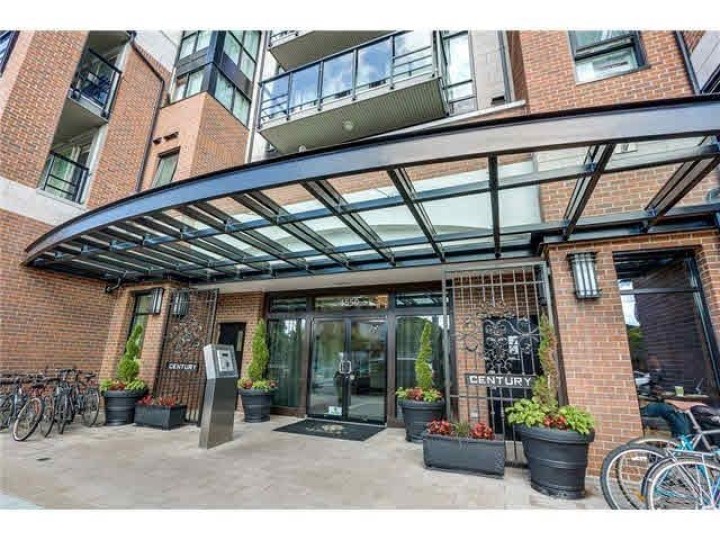 Photo 3 at 320 - 4550 S Fraser Street, Fraser VE, Vancouver East