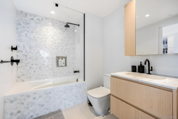 Photo 16 at 1504 - 1180 Broughton Street, West End VW, Vancouver West