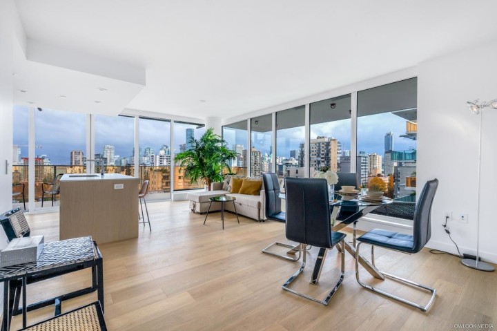 Photo 4 at 1504 - 1180 Broughton Street, West End VW, Vancouver West