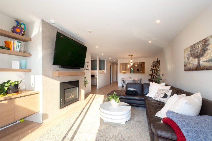 Photo 19 at 403 - 1050 Bowron Court, Roche Point, North Vancouver