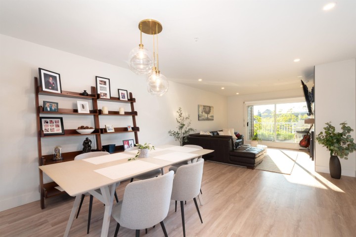 Photo 8 at 403 - 1050 Bowron Court, Roche Point, North Vancouver