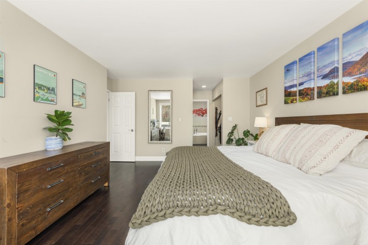 Photo 14 at 1858 W 1st Avenue, Kitsilano, Vancouver West