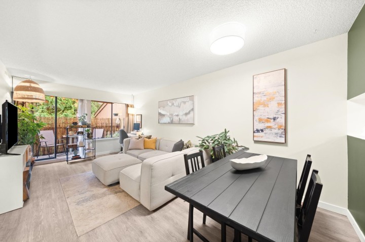 Photo 5 at 1884 Purcell Way, Lynnmour, North Vancouver