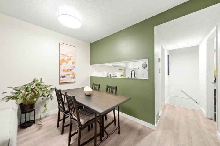 Photo 8 at 1884 Purcell Way, Lynnmour, North Vancouver