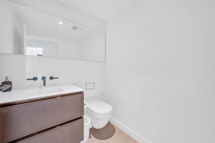 Photo 22 at 2001 - 620 Cardero Street, Coal Harbour, Vancouver West