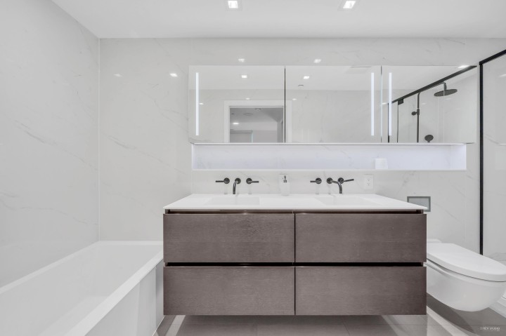 Photo 20 at 2001 - 620 Cardero Street, Coal Harbour, Vancouver West