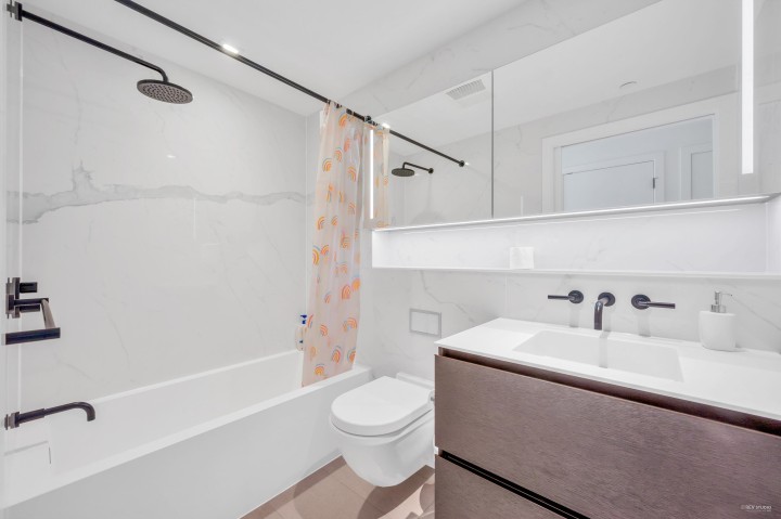 Photo 21 at 2001 - 620 Cardero Street, Coal Harbour, Vancouver West