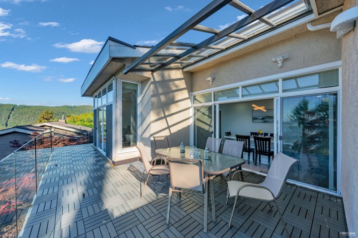 Photo 34 at 4673 Woodburn Road, Cypress Park Estates, West Vancouver