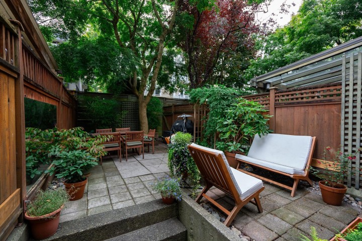 Photo 11 at 105 - 1922 W 7th Avenue, Kitsilano, Vancouver West