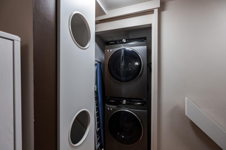 Photo 35 at 105 - 1922 W 7th Avenue, Kitsilano, Vancouver West