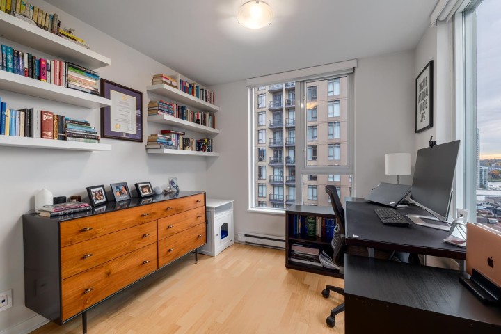 Photo 10 at 1107 - 1010 Richards Street, Yaletown, Vancouver West