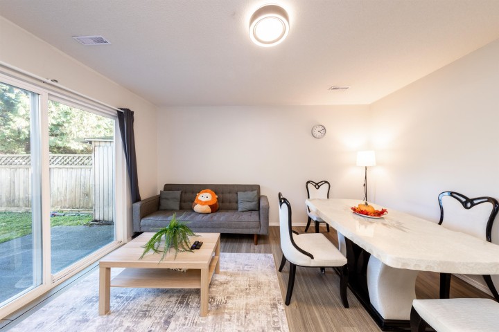 Photo 27 at 3638 Maginnis Avenue, Lynn Valley, North Vancouver