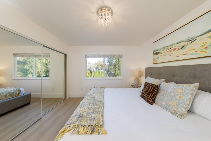 Photo 17 at 3638 Maginnis Avenue, Lynn Valley, North Vancouver