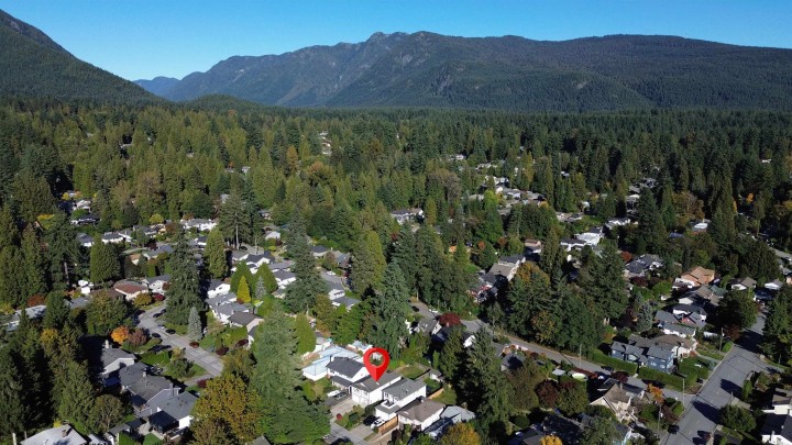 Photo 40 at 3638 Maginnis Avenue, Lynn Valley, North Vancouver