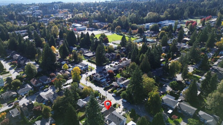 Photo 39 at 3638 Maginnis Avenue, Lynn Valley, North Vancouver