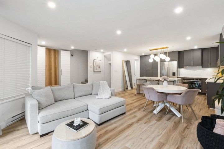 Photo 12 at 6 - 848 W 16th Street, Mosquito Creek, North Vancouver