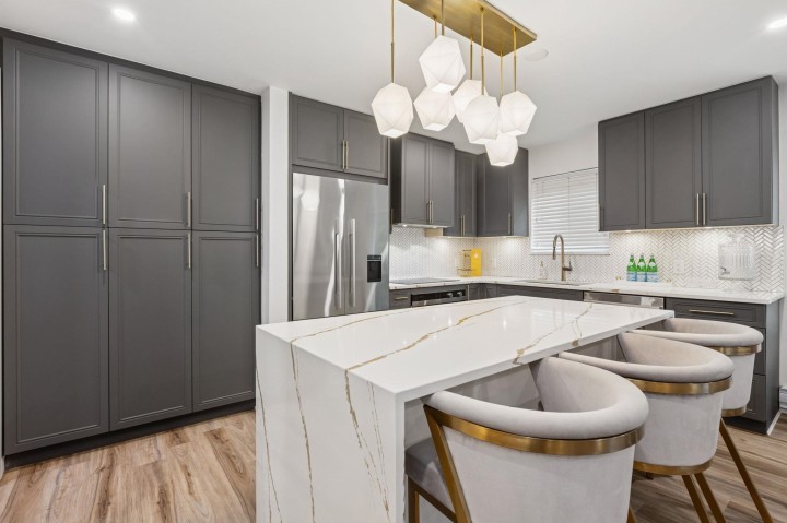 Photo 14 at 6 - 848 W 16th Street, Mosquito Creek, North Vancouver