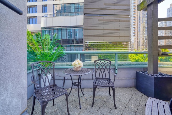 Photo 32 at 281 Smithe Street, Downtown VW, Vancouver West