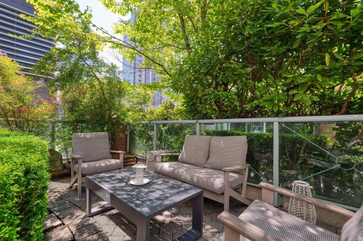 Photo 18 at 281 Smithe Street, Downtown VW, Vancouver West