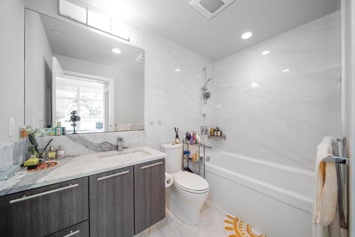 Photo 16 at 209 - 4963 Cambie Street, Cambie, Vancouver West