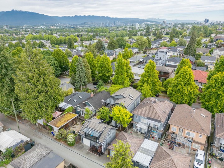 Photo 34 at 5187 Sherbrooke Street, Knight, Vancouver East