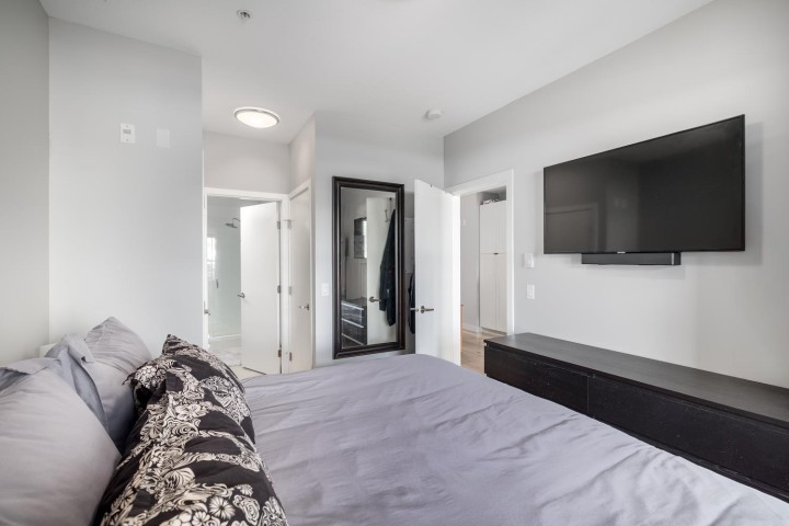 Photo 17 at 207 - 3205 Mountain Highway, Lynn Valley, North Vancouver