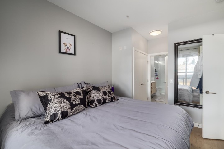 Photo 16 at 207 - 3205 Mountain Highway, Lynn Valley, North Vancouver