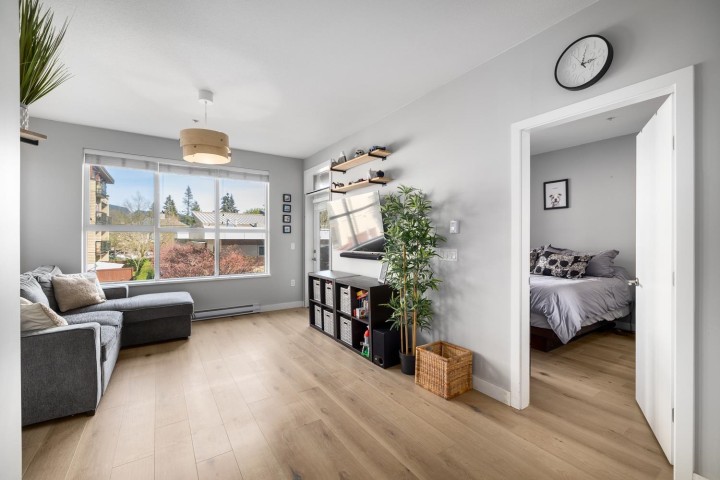 Photo 14 at 207 - 3205 Mountain Highway, Lynn Valley, North Vancouver