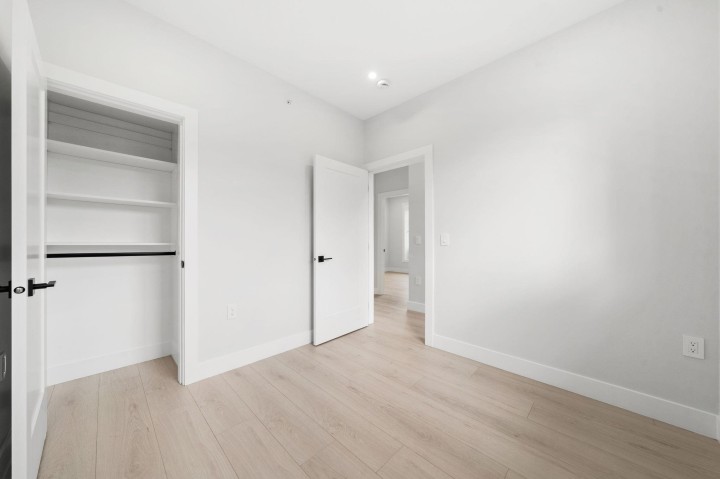 Photo 22 at 1 - 3274 E 44th Avenue, Killarney VE, Vancouver East